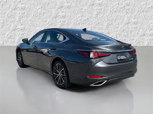New 2025 Lexus ES 350 w/ Premium Package image 5