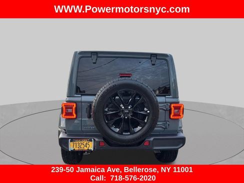 Used 2025 Jeep Wrangler Unlimited Sahara w/ Safety Group AWD/4WD image 9