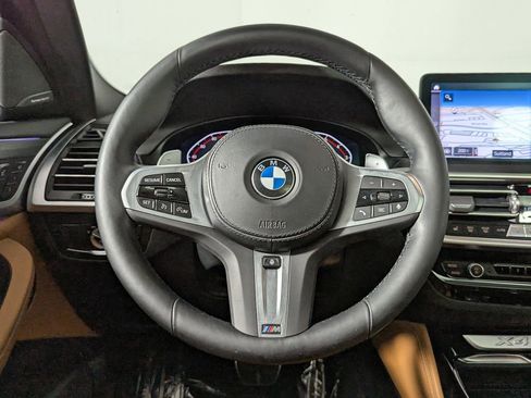Certified 2023 BMW X4 xDrive30i w/ M Sport Package AWD/4WD image 32