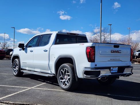 New 2026 GMC Sierra 1500 SLT w/ SLT Premium Plus Package AWD/4WD image 2