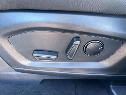 New 2026 Ford Explorer Active image 25