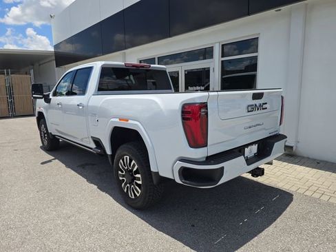 New 2026 GMC Sierra 2500 Denali Ultimate w/ Max Trailering Package AWD/4WD image 5