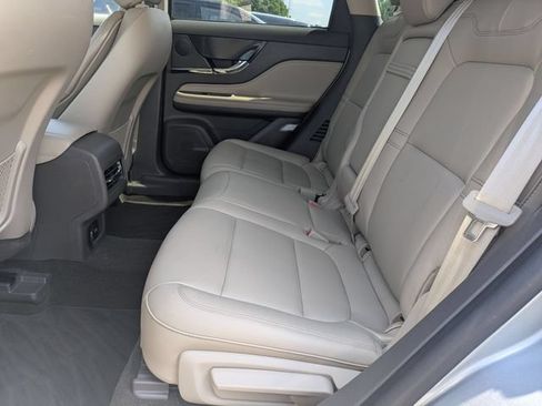 Certified 2024 Lincoln Corsair AWD image 27