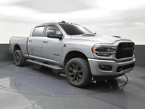 Used 2024 RAM 2500 Laramie w/ Night Edition AWD/4WD image 7