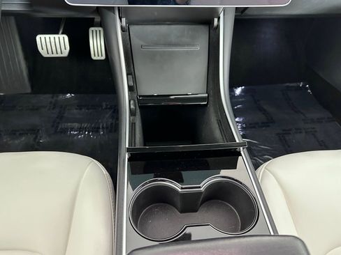Used 2018 Tesla Model 3 Long Range AWD/4WD image 17