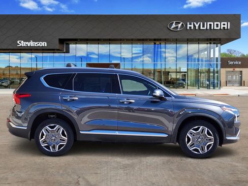 Used 2023 Hyundai Santa Fe Limited AWD/4WD image 4