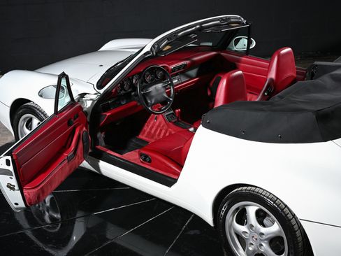 Used 1996 Porsche 911 Carrera image 14