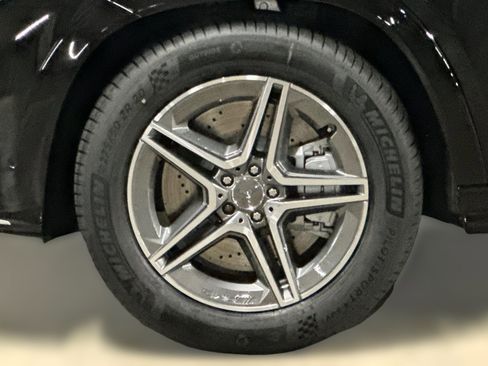 New 2026 Mercedes-Benz GLE 53 AMG 4MATIC image 11