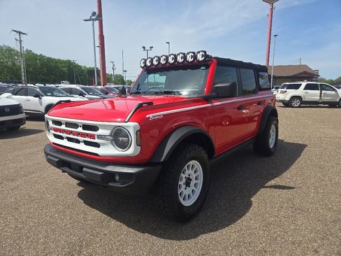 Used 2021 Ford Bronco Big Bend AWD/4WD image 3