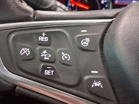 Used 2022 Chevrolet Equinox LT image 16