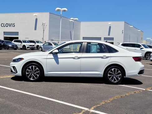 Used 2025 Volkswagen Jetta S FWD image 9