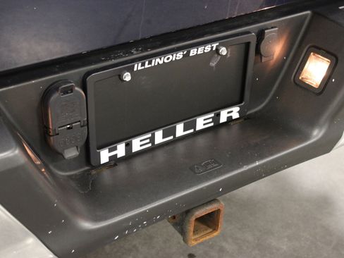 Used 2018 Ford F150 XLT w/ Equipment Group 301A Mid AWD/4WD image 12