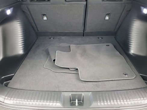 Certified 2025 Honda HR-V Sport image 9