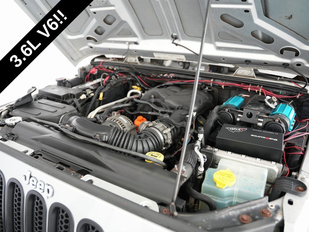Used 2012 Jeep Wrangler Rubicon AWD/4WD image 48