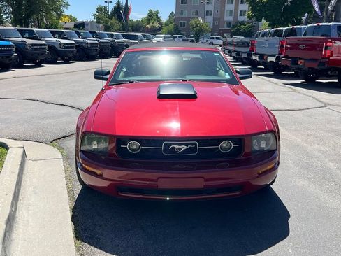Used 2008 Ford Mustang GT Premium RWD image 3