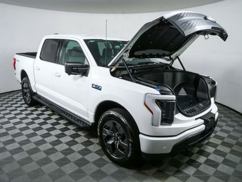 Used 2024 Ford F150 Lightning Flash AWD/4WD image 33