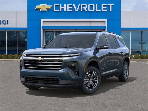 New 2026 Chevrolet Traverse LT image 6
