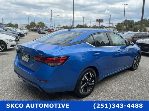 Used 2024 Nissan Sentra SV FWD image 5