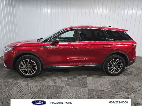 Used 2022 Lincoln Corsair AWD w/ Equipment Group 101A image 6
