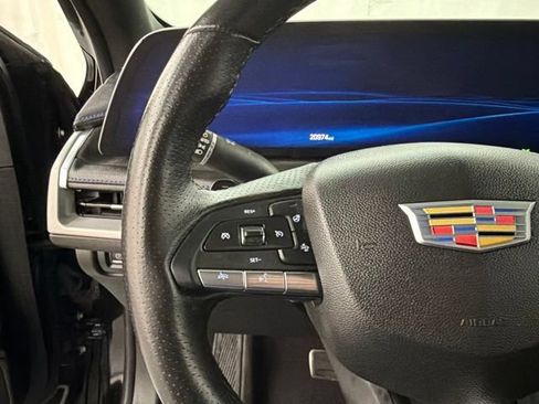 Used 2024 Cadillac XT4 Sport AWD/4WD image 12
