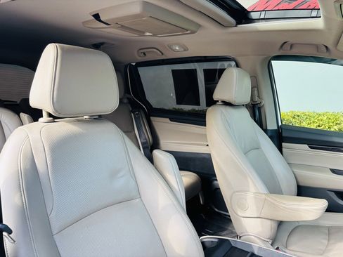 Used 2018 Honda Odyssey Elite image 19