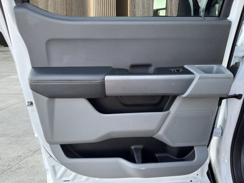 Used 2024 Ford F350 XLT image 93