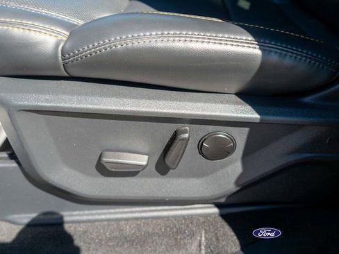 Used 2025 Ford Expedition Tremor AWD/4WD image 20