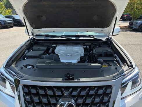Used 2023 Lexus GX 460 w/ Black Line Special Edition AWD/4WD image 20