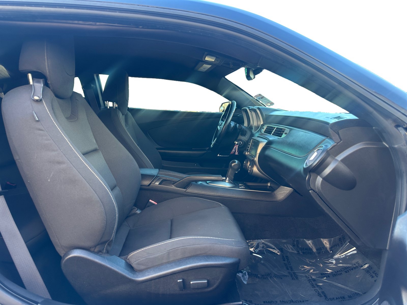 Used 2015 Chevrolet Camaro LT RWD image 14