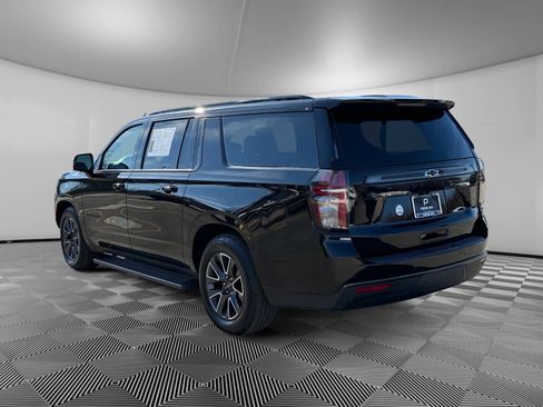 Used 2021 Chevrolet Suburban Z71 w/ Z71 Off-Road Package image 3