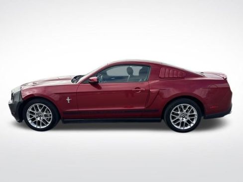 Used 2012 Ford Mustang Premium image 3
