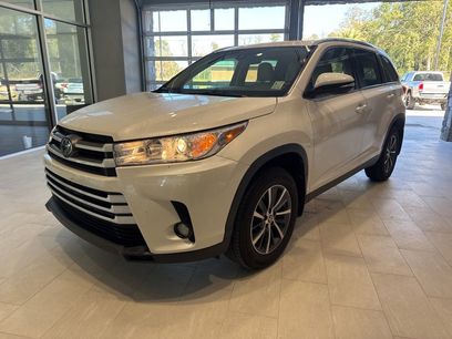 Used 2019 Toyota Highlander FWD V6