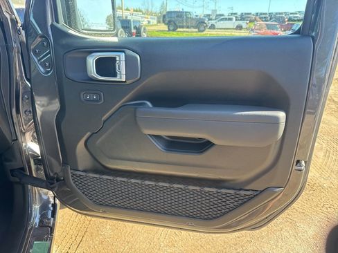 New 2026 Jeep Wrangler Unlimited Sport AWD/4WD image 28