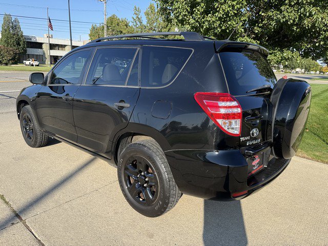 Used 2012 Toyota RAV4 FWD w/ Value Pkg image 7