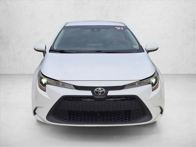 Used 2021 Toyota Corolla LE FWD image 2