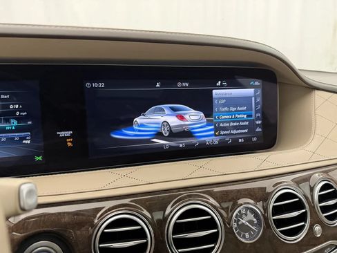 Used 2019 Mercedes-Benz S 560 4MATIC Sedan image 36