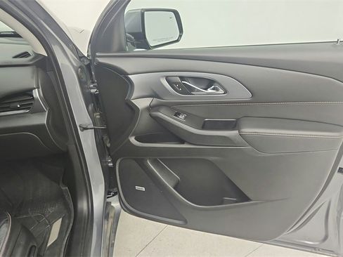 Certified 2020 Chevrolet Traverse Premier image 35