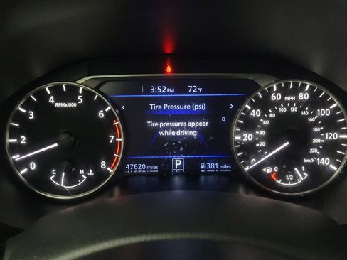 Used 2024 Nissan Altima 2.5 SV image 23