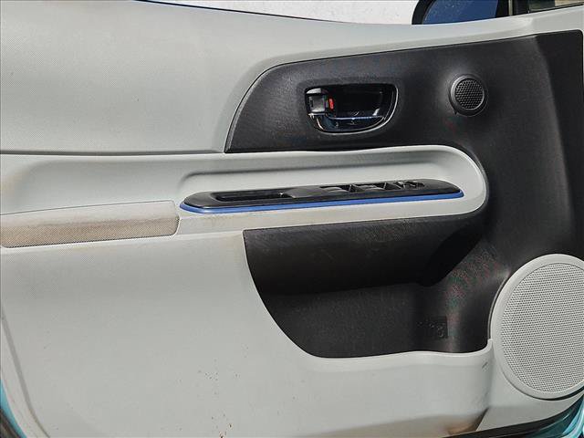 Used 2012 Toyota Prius C Two FWD image 10