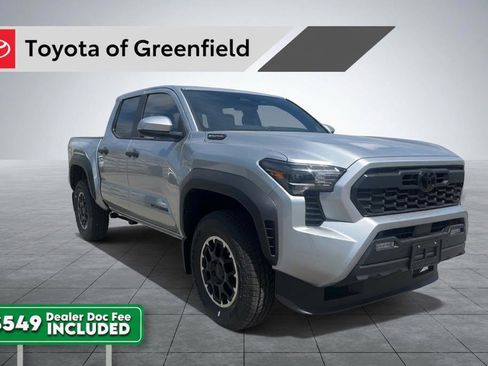 New 2026 Toyota Tacoma TRD Off-Road AWD/4WD image 1