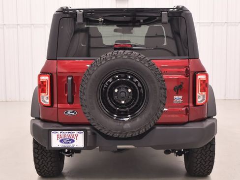 New 2026 Ford Bronco Big Bend w/ Black Appearance Package AWD/4WD image 7