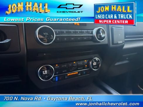 Used 2018 Ford Expedition Limited w/ Equipment Group 301A RWD image 24