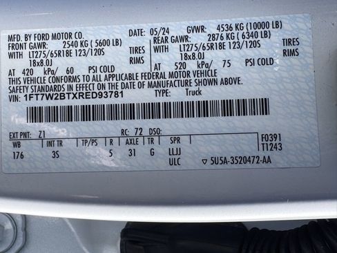 Used 2024 Ford F250 XLT image 46
