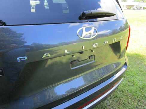 Used 2024 Hyundai Palisade SEL w/ Premium Package FWD image 15