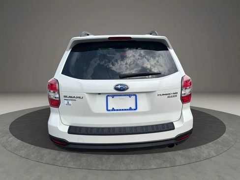 Used 2016 Subaru Forester 2.5i Limited w/ Popular Package #2 AWD/4WD image 4