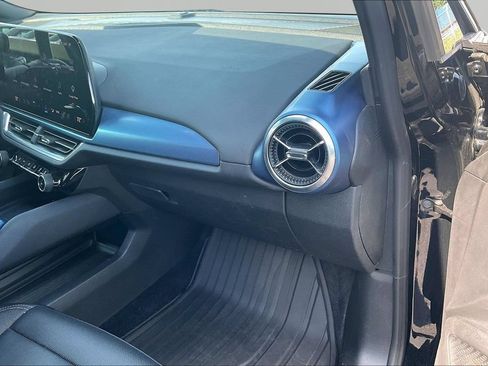 Used 2024 Chevrolet Equinox EV LT w/ LPO, Active Package FWD image 28