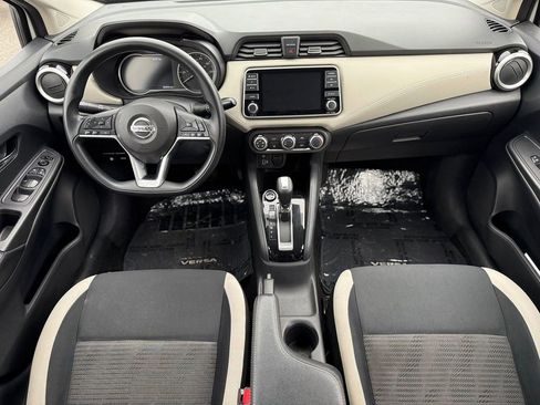 Used 2020 Nissan Versa SV image 25