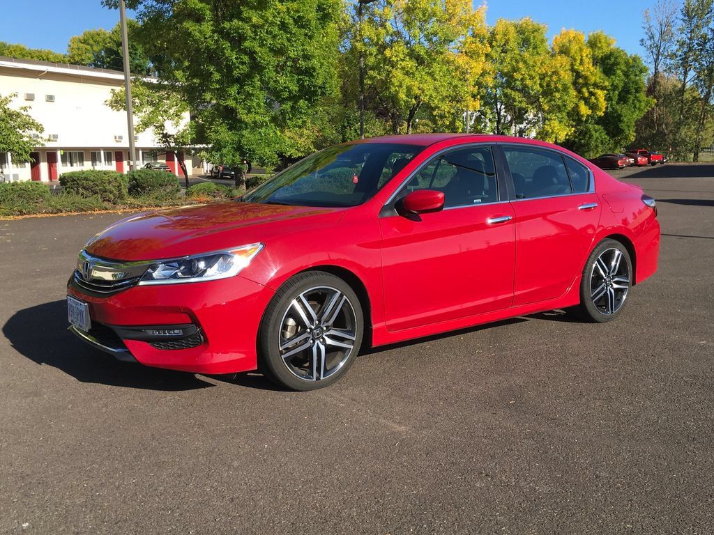 Used 2017 Honda Accord Sport image 1