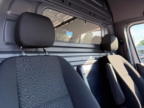 Used 2019 Mercedes-Benz Sprinter 170 Cargo w/ Acoustic Package image 24
