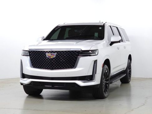 Certified 2024 Cadillac Escalade ESV Premium Luxury AWD/4WD image 1